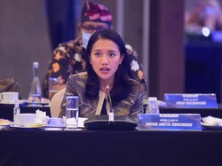 Puteri Komarudin, Nominator Legislator Perempuan Peduli Literasi Keuangan