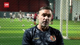 VIDEO: Thomas Doll Puji Luis Milla Jelang Persib vs Persija