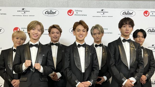 Travis Japan menjadi idol grup Johnny & Associates pertama yang debut secara global dan digital. Mereka akan debut pada 28 Oktober mendatang.
