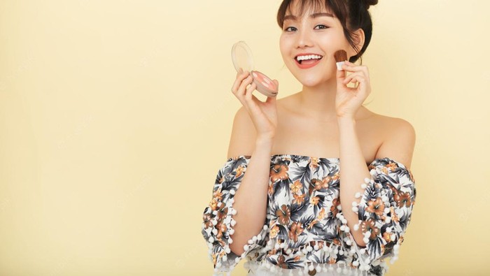 BeauPicks: Rekomendasi Blush On dengan Warna Terbaik untuk Kulit Sawo Matang BeauPicks: Rekomendasi Blush On dengan Warna Terbaik untuk Kulit Sawo Matang