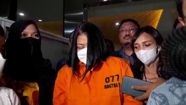 Nangis Pakai Baju Tahanan, Putri Candrawathi: Saya Ikhlas