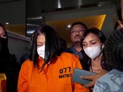 Istri Ferdy Sambo Sampaikan 3 Pesan Ini Saat Resmi Ditahan