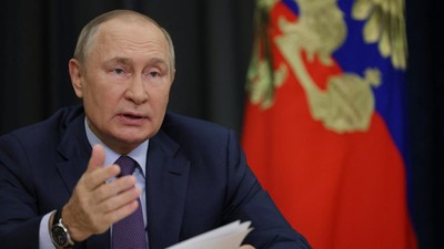 Putin Paksa Bioskop Rusia Tayangkan Dokumenter Invasi di Ukraina