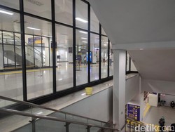 Kebocoran Atap Stasiun Manggarai Tinggal Sisa Sedikit Lagi, Ini Titiknya!