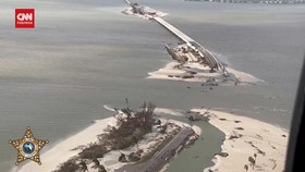 VIDEO: Penampakan Kehancuran di Florida AS Akibat Amukan Badai Ian