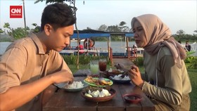 VIDEO: Menikmati Olahan Iwak Kali di Pinggiran Sungai Brantas