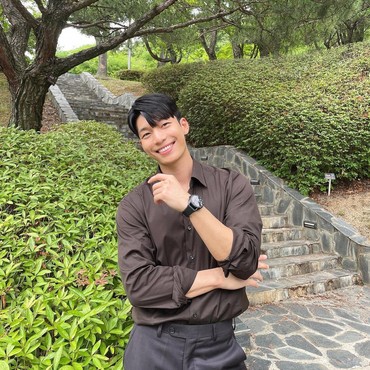 Wi Ha Joon Bakal Bintangi Drama Korea Romansa 'Graduation'