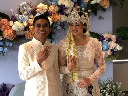 Pernikahan Catherine Wilson-Legislator Sidrap yang Berawal Perkenalan Singkat