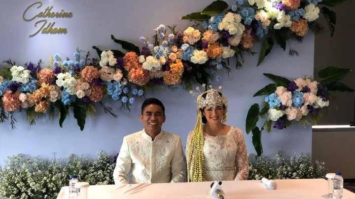 Idham Mase dan Catherine Wilson