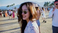 <p>Penampilannya Kim Go Eun tak jauh berbeda dari tokoh Oh In Ju yang diperankan dalam drama Litte Women, Bunda. Dalam beberapa adegan, Kim Go Eun mengenakan setelan casual di drama. (Foto: Instagram @ggonekim)</p>