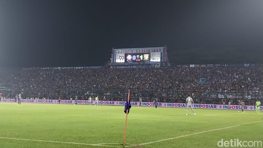 Laga Arema FC vs Persebaya