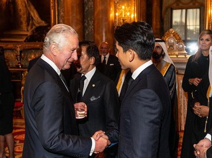 Bersama Sang Ayah, Ini Potret Pangeran Mateen Hadiri Upacara Pemakaman Ratu Elizabeth II