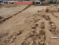 Ritual Kuno Tumbalkan Ratusan Bocah untuk Persembahan Dewa