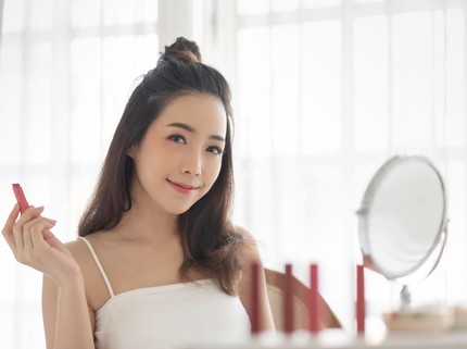 5 Kegunaan Primer Dalam Urutan Makeup, Salah Satunya Bikin Tahan Lama