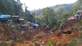 3 Penambang Emas Tewas Tertimbun Longsor di Gunung Botak
