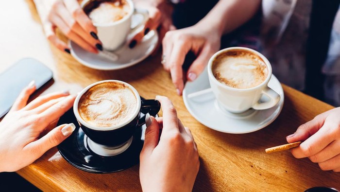 Apa Manfaat Minum Kopi Sebelum Tidur Siang?