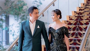 img-title Tawa Puas Regi Datau Dengar Anak Puji Luna Maya Lebih Cantik dari Ayu Dewi