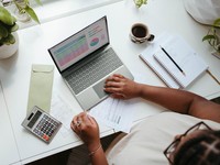 Strategi Manajemen Gudang, Panduan Memilih Antara Metode FIFO, FEFO, dan LIFO