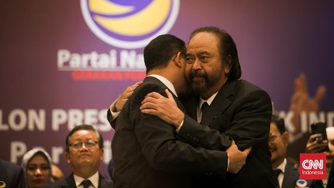 Hati-hati NasDem dan Anies, Demokrat-PKS Bisa Tinggalkan Koalisi Nasib Anies sebagai calon presiden bisa terkubur di tengah wacana rujuk koalisi PKS dan Gerindra. NasDem dan Anies harus ambil keputusan cepat.