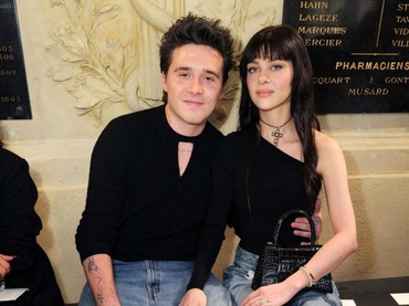 img-title Punya Ortu Konglomerat, Brooklyn Beckham & Nicola Peltz Nabung demi Punya Rumah