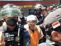 3 Fakta Pimpinan Khilafatul Muslimin Divonis 10 Tahun Penjara
