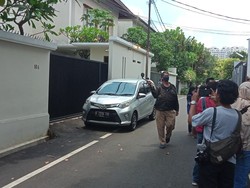 Rizky Billar Pergi dari Rumah Saat Polisi Datang