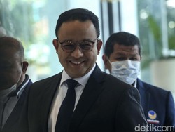 Loyalis Respons PDIP Kritik Anies Bertemu Gibran: Jangan Baper