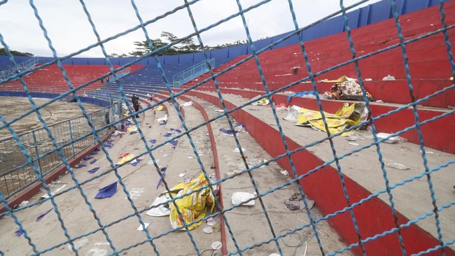 Pemerintah akan merenovasi total Stadion Kanjuruhan, Malang, Jawa Timur, yang baru-baru ini menjadi lokasi tragedi di dunia sepak bola Indonesia.