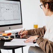 4 Zodiak yang Dikenal Multitasking, Ada Pisces yang Cepat Tanggap!
