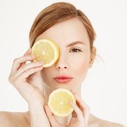 6 Jenis Buah yang Ternyata Dapat Membantu Mencerahkan Kulit Alami, Cek Termasuk Favoritmu?