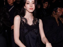 Viral Momen Han So Hee Bersanding dengan Bella Hadid di Paris Fashion Week