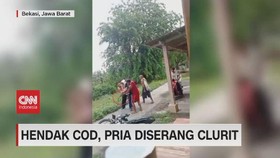 VIDEO: Hendak COD, Pria Diserang Celurit