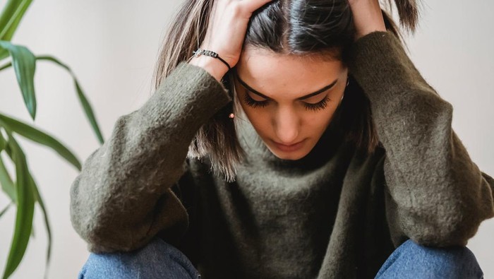 4 Gejala Gangguan Mental yang Mungkin Jarang Kamu Sadari, Termasuk Kebiasaan Insomnia!