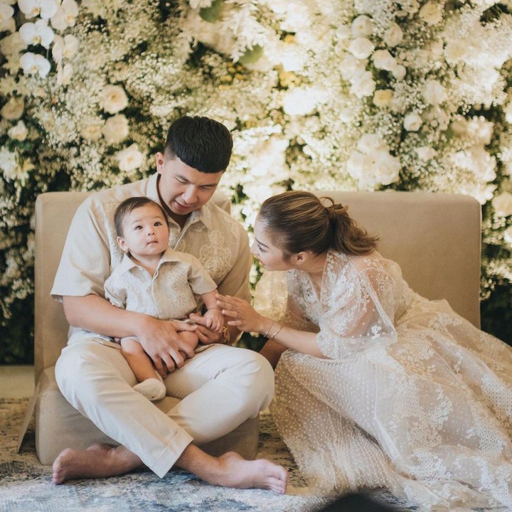 <p>Banyak doa yang mengalir dari para netizen untuk Baby Izz, Bunda. Mereka berharap bayi-bayi ini menjadi anak yang soleh, solehah, dan selalu bahagia. (Foto: Instagram: @nikitawillyofficial94)</p>