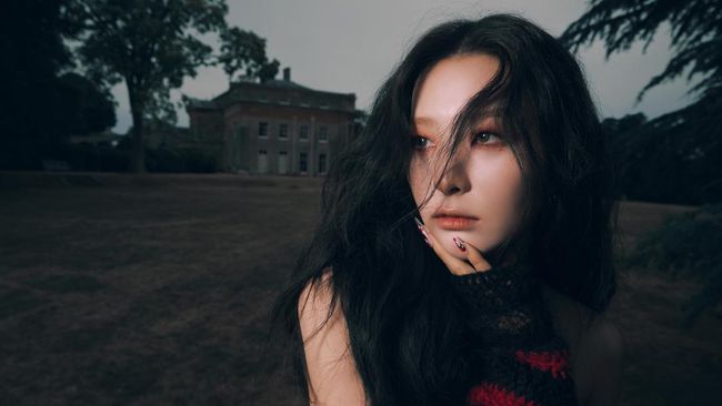 Seulgi Red Velvet resmi debut solo dengan merilis video musik 28 Reasons pada Selasa (4/10).