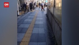 VIDEO: Rudal Korea Utara Lintasi Jepang, Warga Tokyo Panik