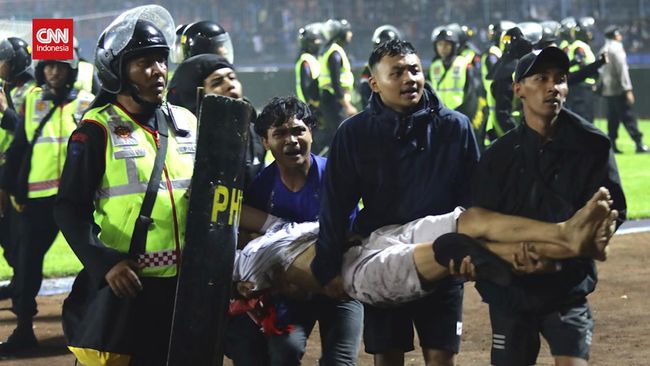 Should Indonesia’s FIFA sanction cause Kanjuruhan tragedy?