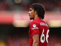 Absen dari Piala Dunia 2022 Bisa Jadi Berkah buat Alexander-Arnold