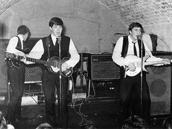 Harga Fantastis untuk Gitar John Lennon yang Akan Dilelang