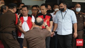 Kuat Ma'ruf dan Ricky Rizal Kecewa Bharada E Divonis 1,5 Tahun Bui