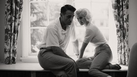 Konspirasi Skandal Marilyn Monroe-JFK, Versi Blonde vs Dunia Nyata