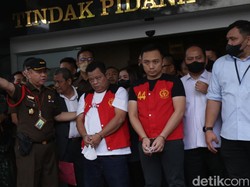 Sidang Putusan Sela Kuat Maruf dan Ricky Rizal Digelar 26 Oktober