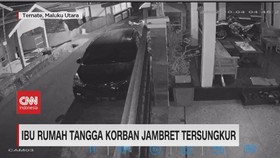 VIDEO: Ibu Rumah Tangga Korban Jambret Tersungkur
