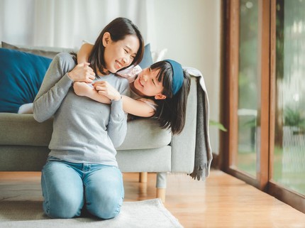 4 Tips Mendidik Anak agar Sukses, Biarkan Si Kecil Menekuni Hobinya