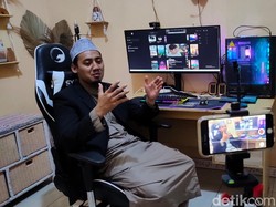 Ini Cara Ustaz Abi Berdakwah Sambil Live Streaming Mobile Legends