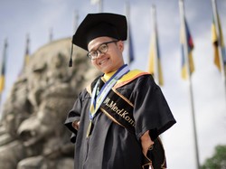 Kisah Umar Syahroni, Penyandang Disabilitas Bergelar Master Komunikasi