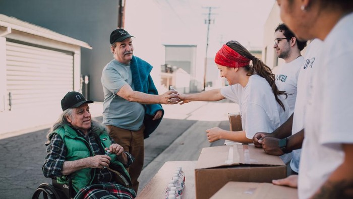 Terus Kejar Pahala Jelang Hari Raya, Ini Cara Bersedekah yang Mudah dan Terpercaya Cukup Lewat Ponsel Saja!