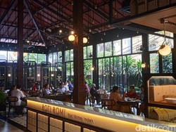 7 Tempat Nongkrong Asik di Kemang, Ada Live Music dan Buka 24 Jam!