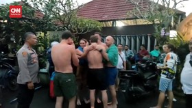 VIDEO: Turis AS Hilang Saat Berarung Jeram di Bali