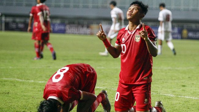 Tendangan jarak jauh Habil Abdillah sukses menambah keunggulan Timnas Indonesia U-17 atas Palestina jadi 2-0 pada menit ke-50 pada Kualifikasi Piala Asia U-17.